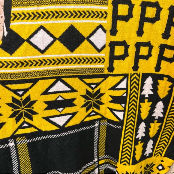 MLB Pirates Christmas Sweater Baseball Fan Apparel by Klew XL - Picture 4 of 7